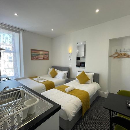 Station House Plymouth Hotel Eksteriør billede